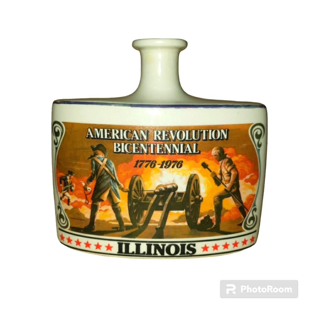 Vintage The Early Times American Revolution Bicentennial-Illinois Cer. Decanter